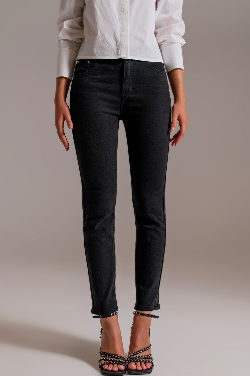Basic Skinny Jeans in Black